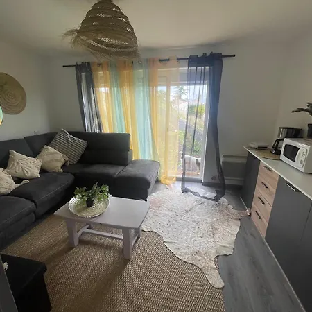 Maison Donasete Amities Et Familiaux *