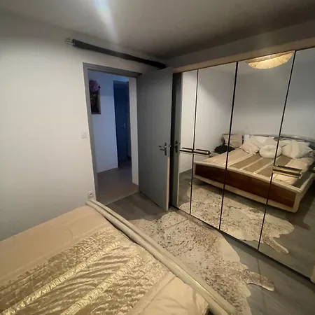 Maison Donasete Amities Et Familiaux